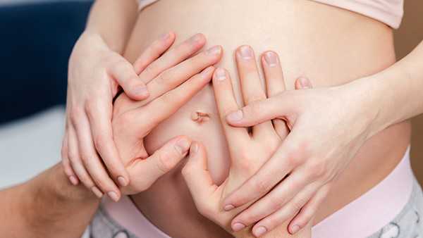 怀孕初期可以发生性关系吗？孕期性生活会造成流产吗？